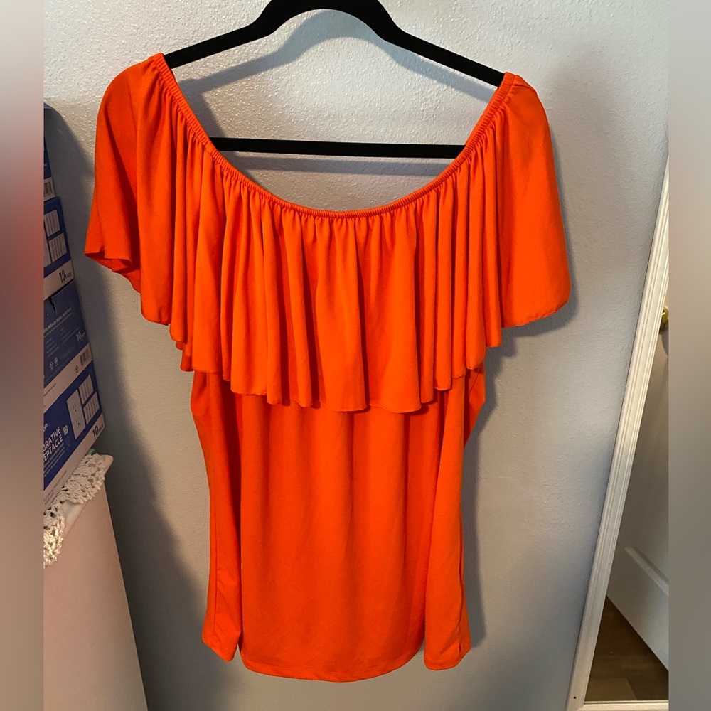 Brand New Alana Top by LulaRoe